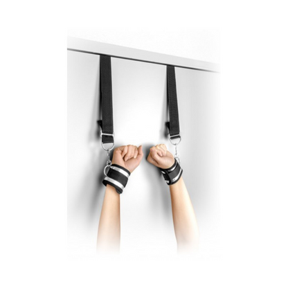 Menottes de suspension de porte